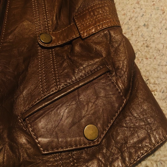 Leather Jacket - Picture 6 of 7